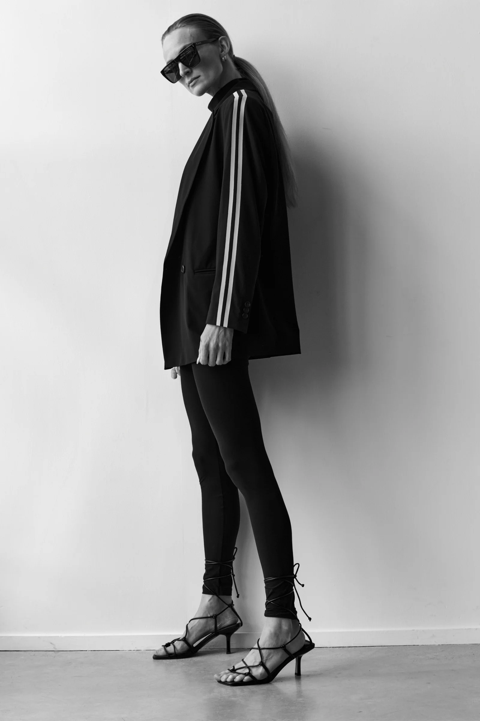 BLAZER (LOGAN STRIPE) BLACK - Image 5