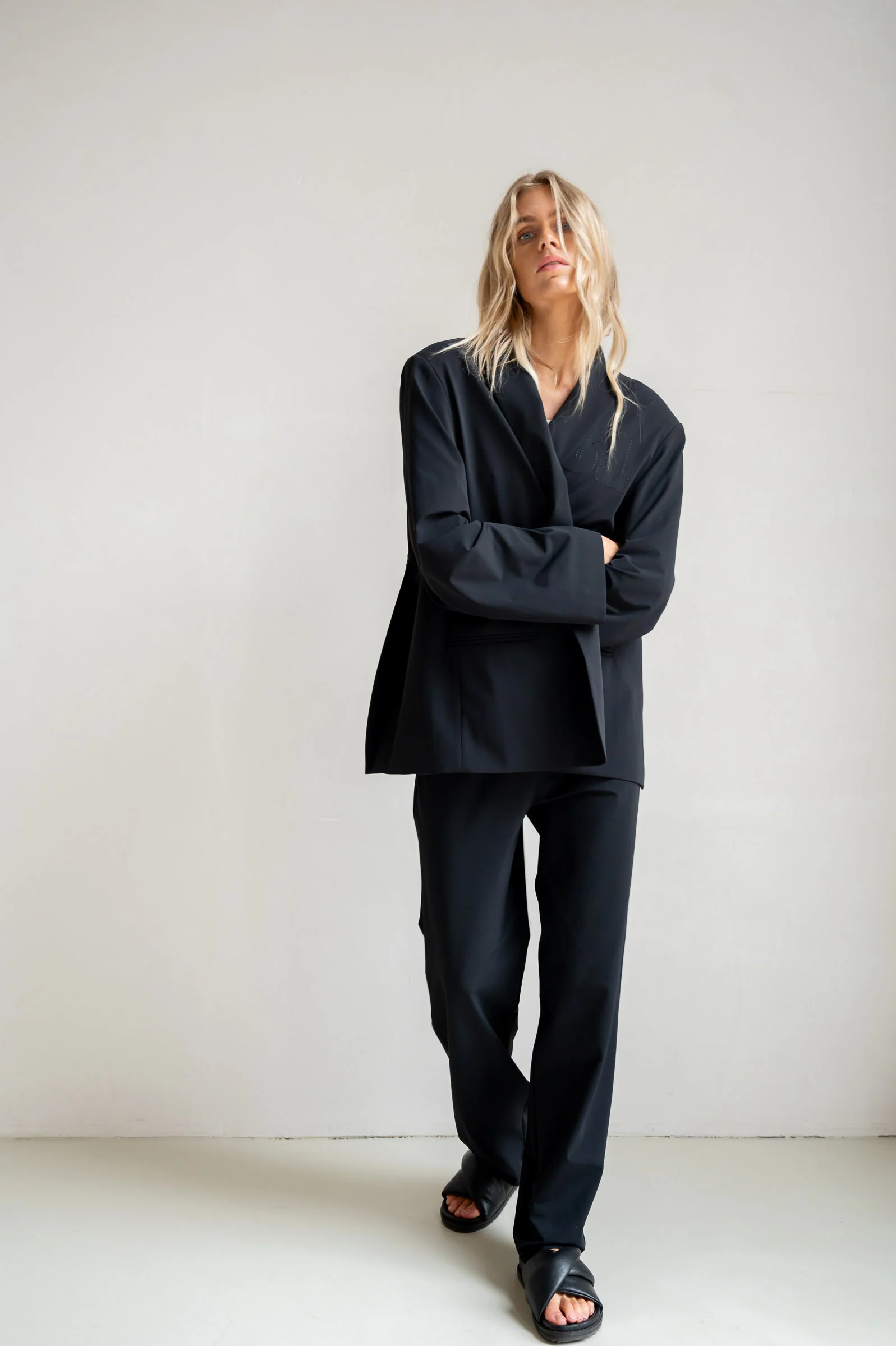 BLAZER (S26N1698) BLACK - BLACK - Image 4