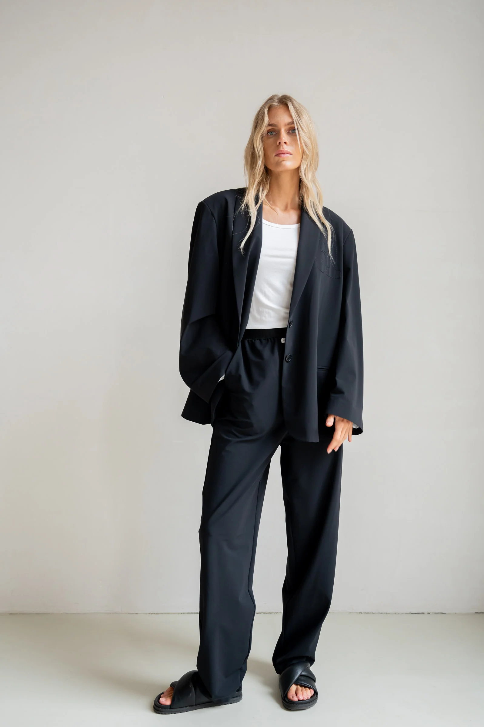 BLAZER (S26N1698) BLACK - BLACK - Image 5