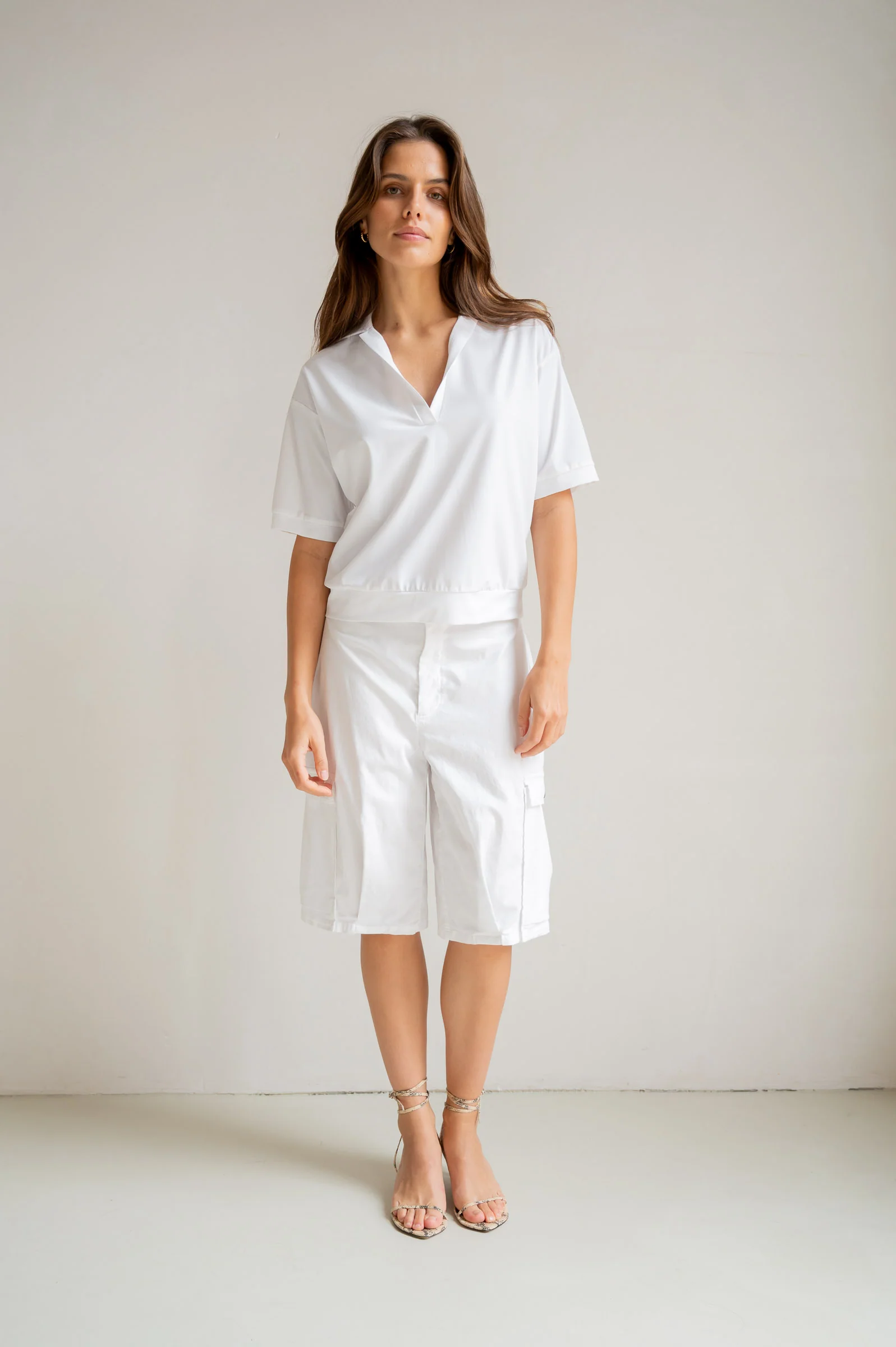 SHORTS (S26Z857) WHITE - Image 5