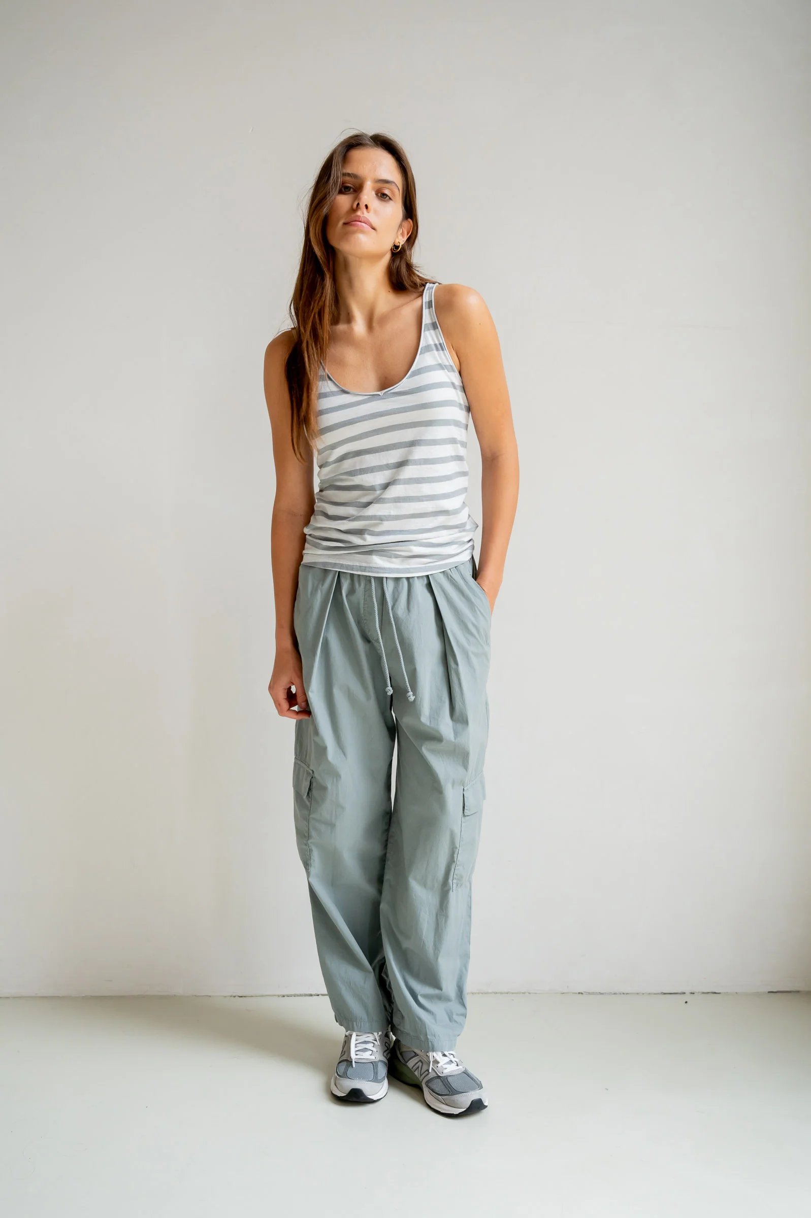 SINGLET STRIPE (S26F1802) CHALK - MONUMENT - Image 4