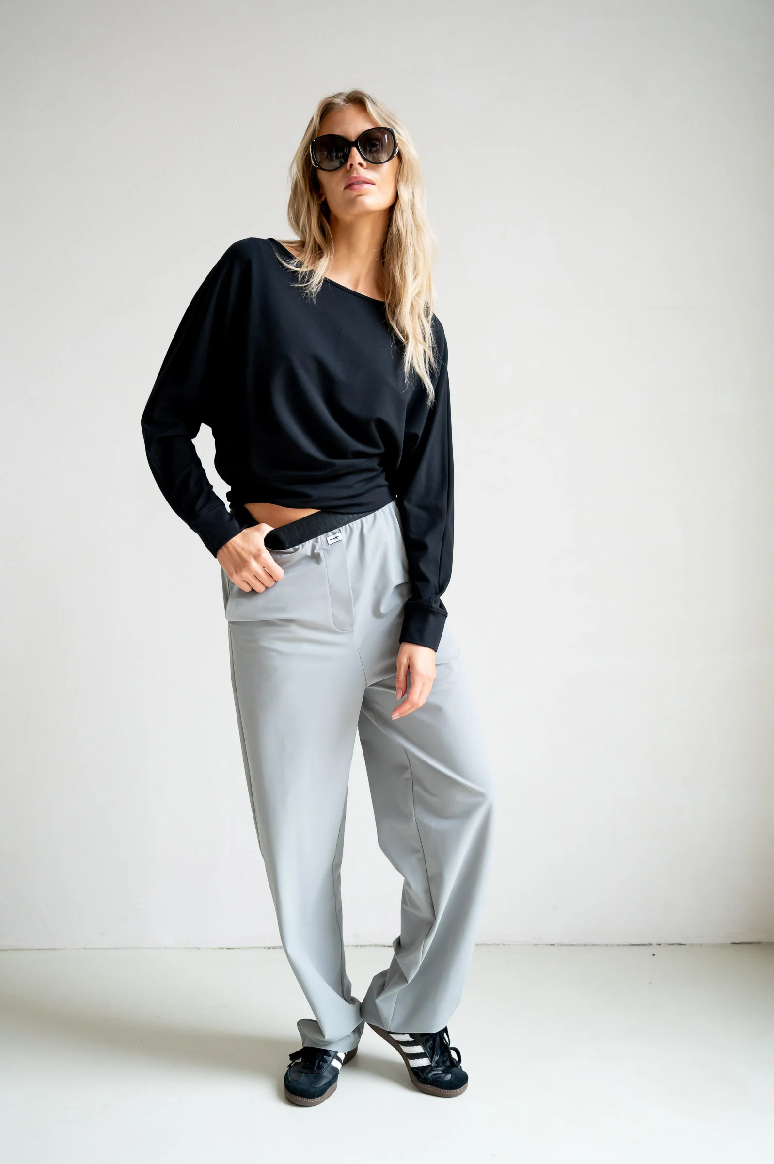 SWEATER (S26T1248) BLACK - Image 5