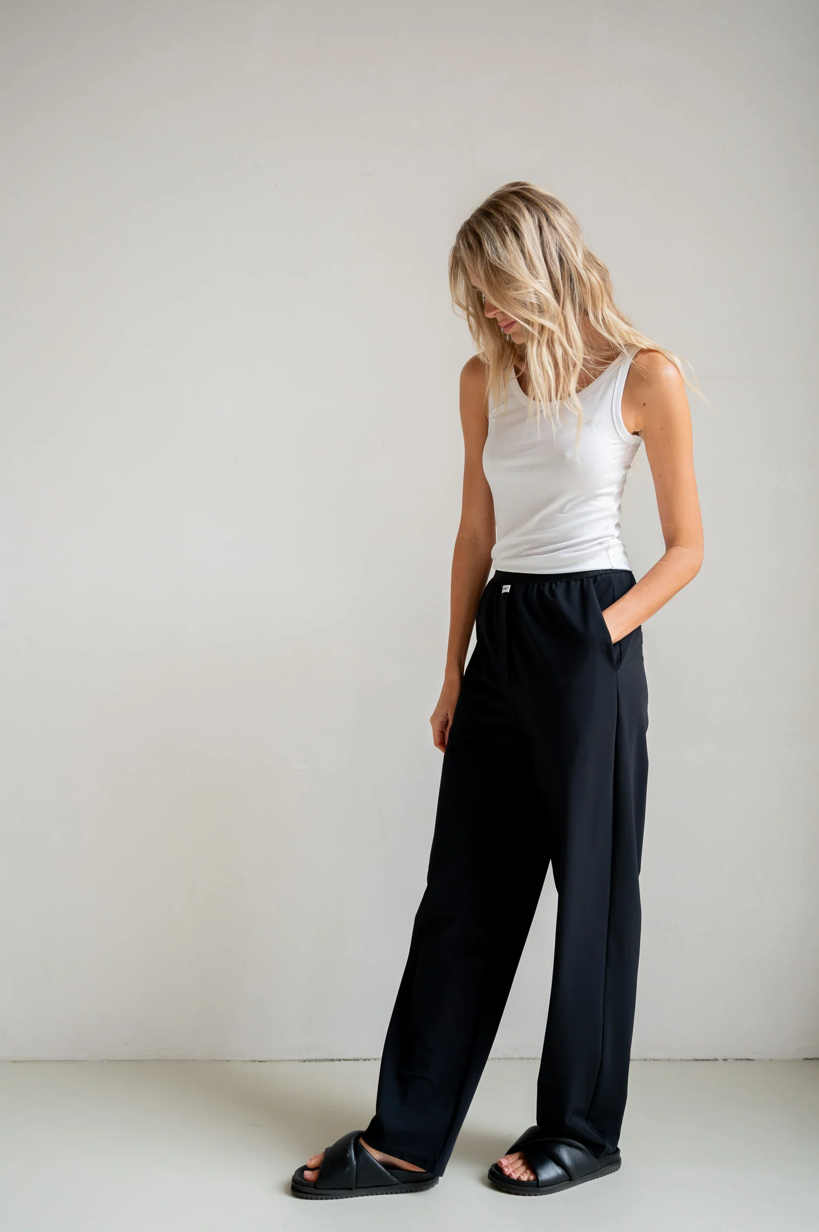 TROUSERS (S26N1693) BLACK - Image 6