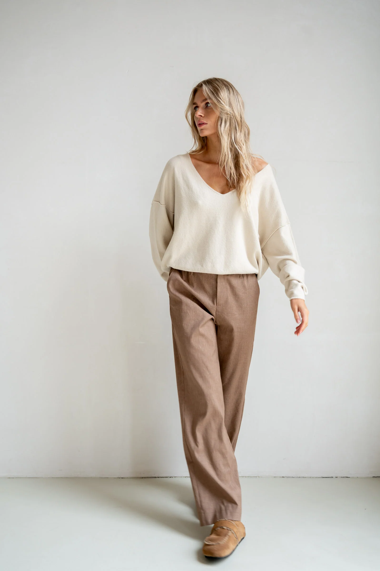 TROUSERS (S26N1701) BROWN CHECK - Image 5