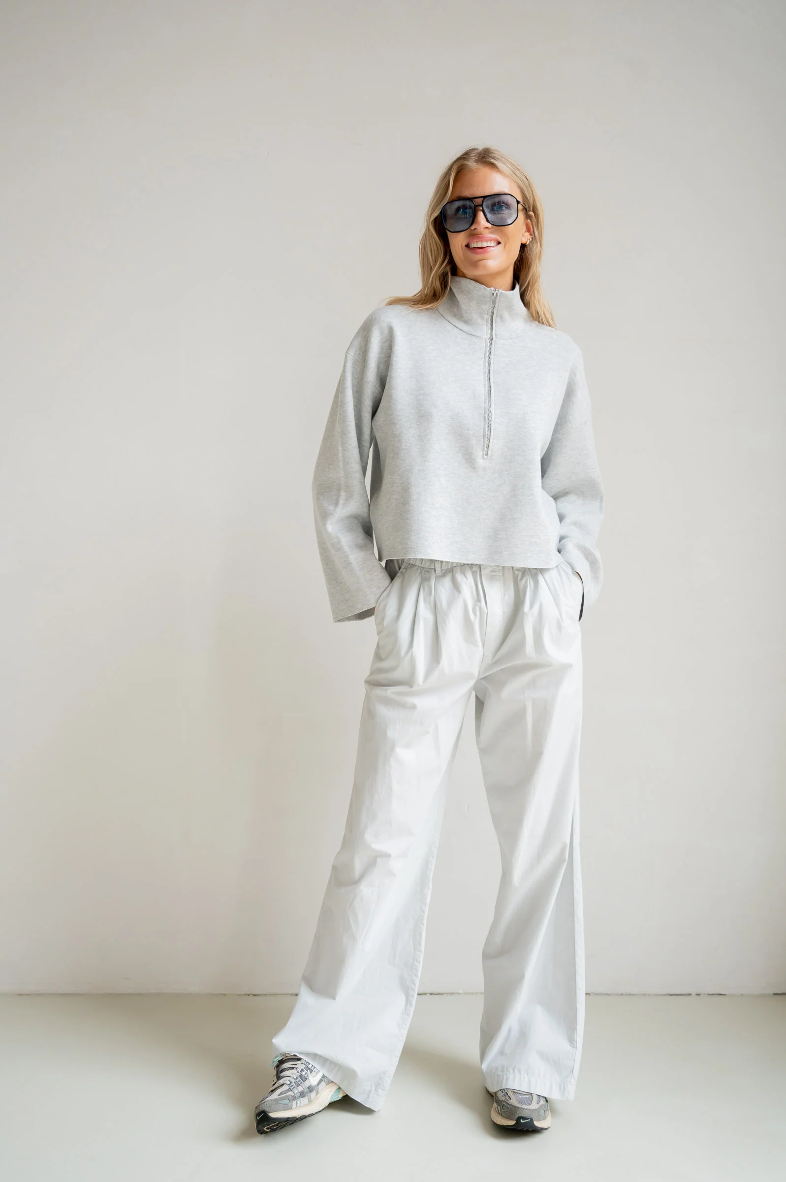 TROUSERS (S26Z838) CHALK - Image 6