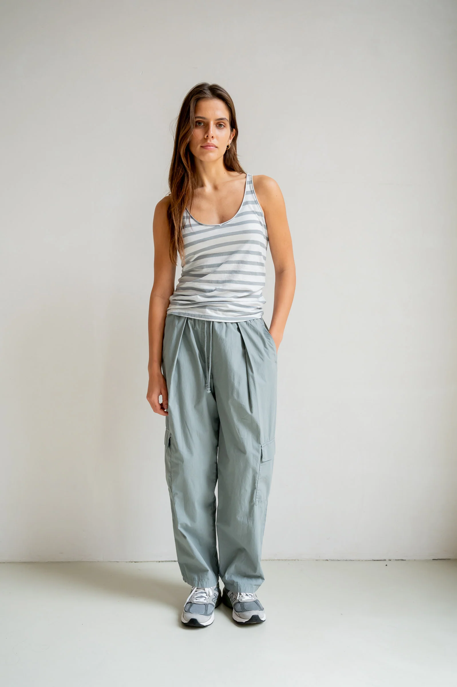 POPLIN CARGO TROUSERS (S26Z839) MONUMENT